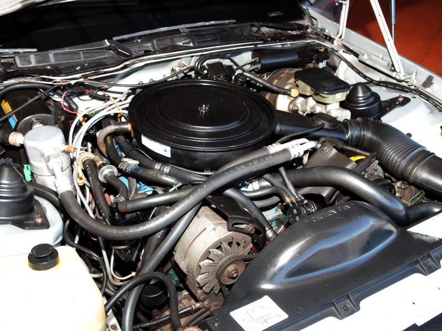  Chevrolet Camaro Z28 Indy 500 Pace Car 1982 года  (фото 5 из 7)